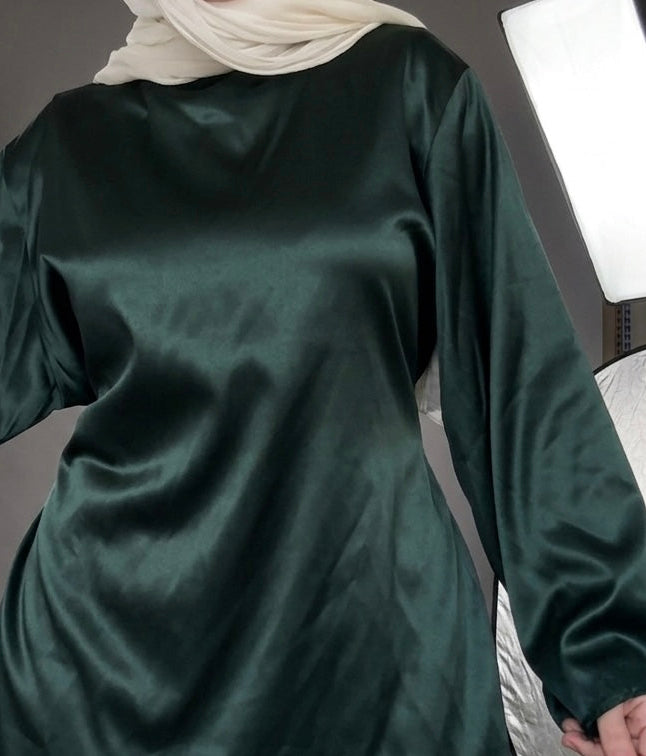 Satin Lace Dream ( Emerald Green )